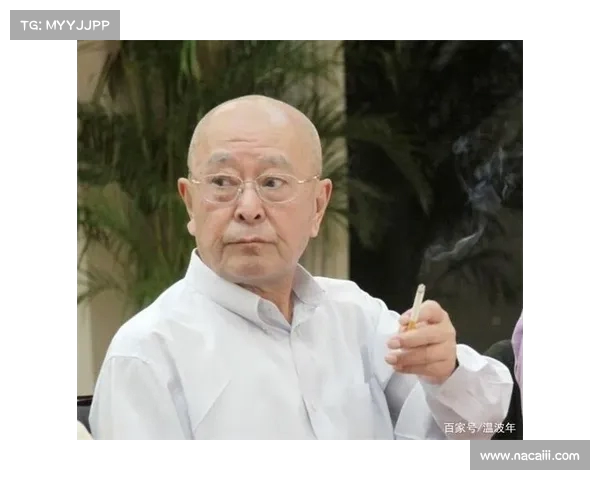 王铁成告别仪式感人至深,妻子悲伤失控,儿子默默承受沉痛打击 王铁成告别仪式感人至深,妻子悲伤失控,儿子默默承受沉痛打击